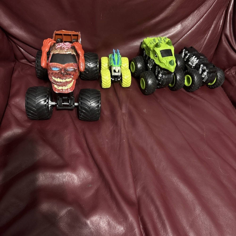 Lot Of 4 1 Boneyard MONSTER JAM  BURN VICTIM ZOMBIE. DIECAST TRUCK RARE
